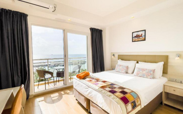 Icom Marina Seaview Hotel- Maafushi